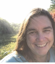 Kim  LaRue Reflexologist, Reiki Master, Craniosacral Therapist and Essential Oil Consultant