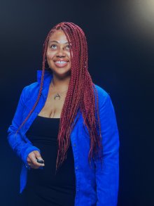 Vonree  Mao Licensed Massage Therapist , Certified Yoga Teacher