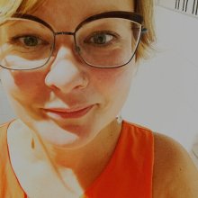 Jennifer Knowles - Profile Photo