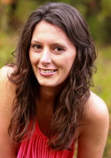 Hannah Elliott - Profile Photo