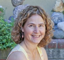 Laura K Sweney - Profile Photo