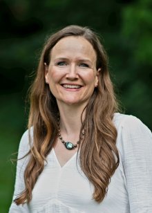 Veronica Barnes - Profile Photo
