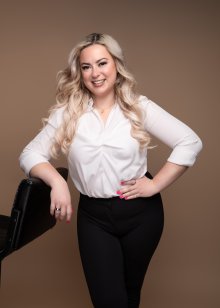 Elizabeth Rybnicky - Profile Photo