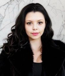 Cristiane Stoll - Profile Photo